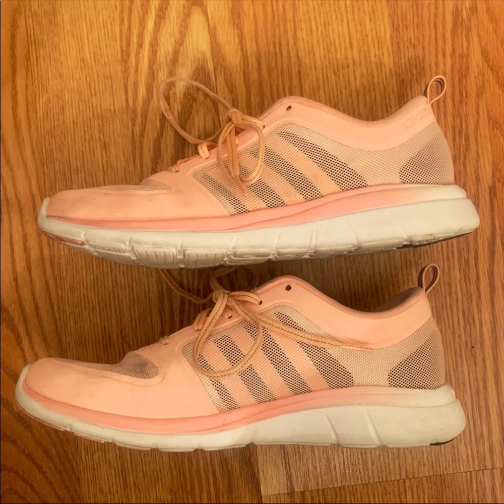 (Sold) Adidas Neo Sneakers - Picture 6 of 8